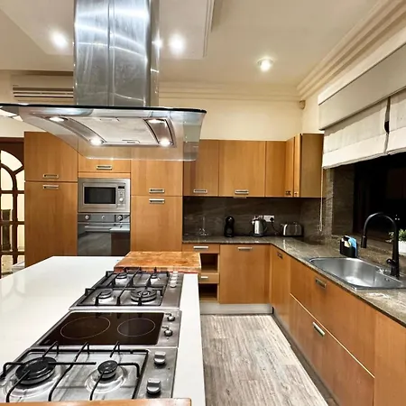Madliena Hills Mansion *