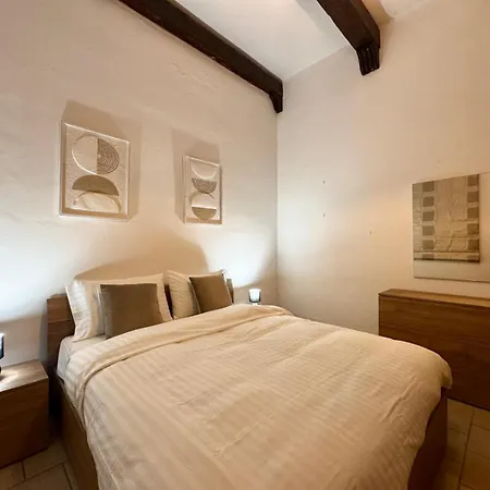 别墅 Madliena Hills Mansion