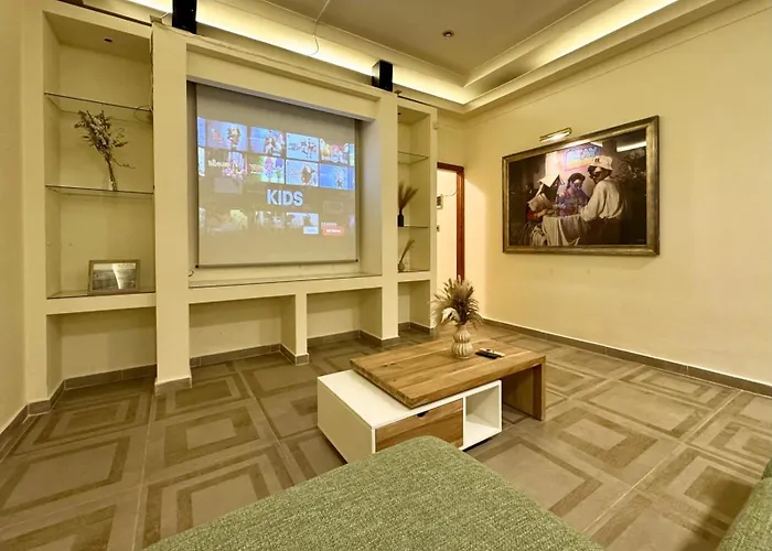 빌라 Madliena Hills Mansion *