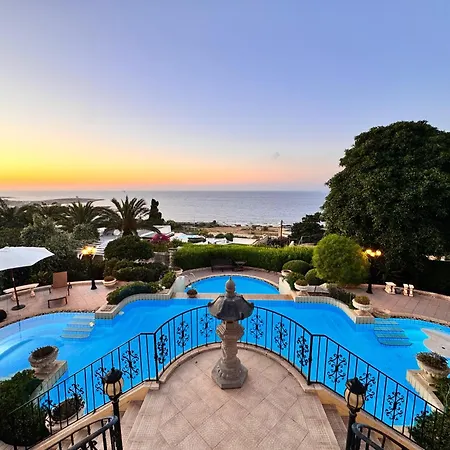 Madliena Hills Mansion ヴィラ
